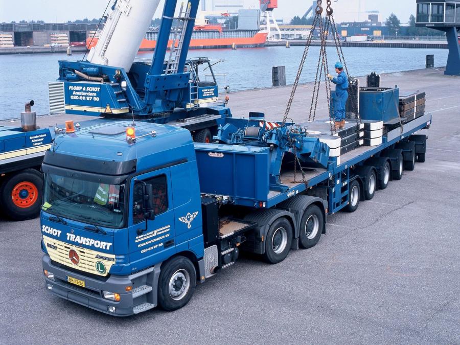  Mercedes-Benz Actros 3353 1997 года  (фото 1 из 1)